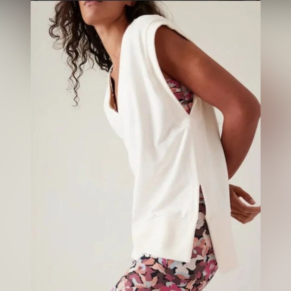 ATHLETA Sz 3X Retroterry V-Neck Sleeveless Sweatshirt Top in White New with tag - Picture 12 of 12